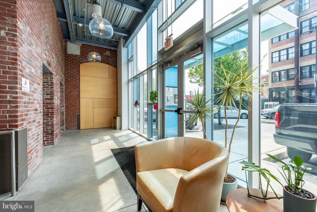 1714 MEMPHIS STREET Unit: 313