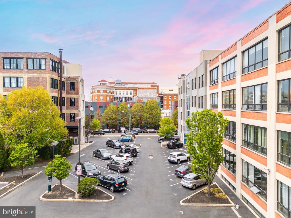 1714 MEMPHIS STREET Unit: 313