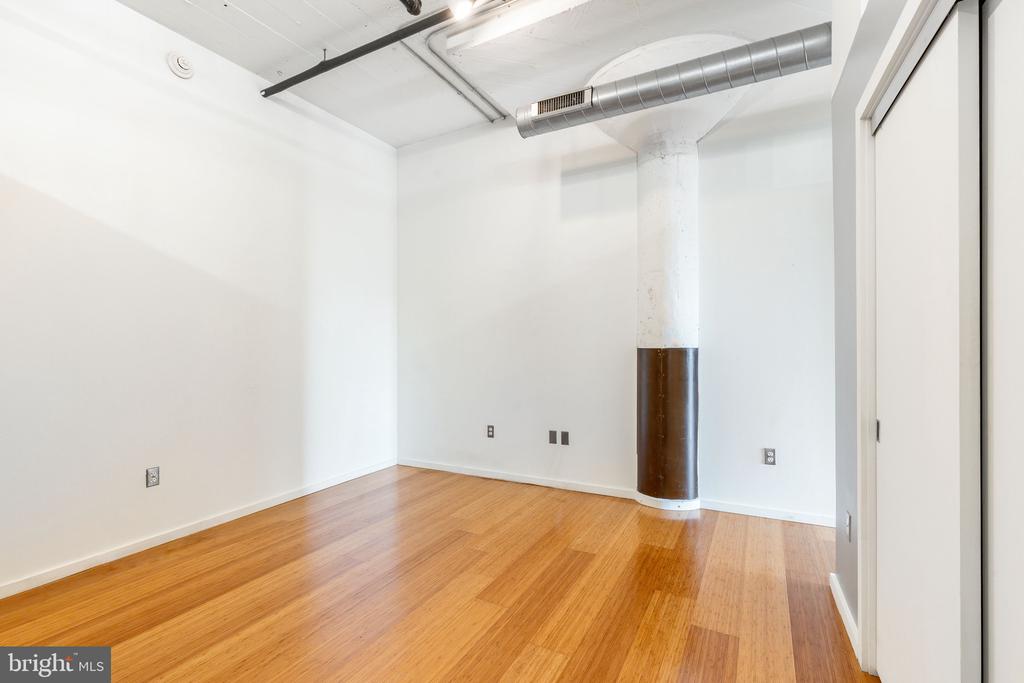 1714 MEMPHIS STREET Unit: 313