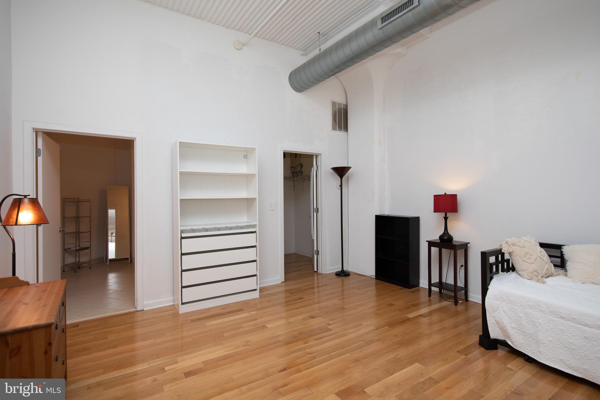 2200-28 ARCH ST #816