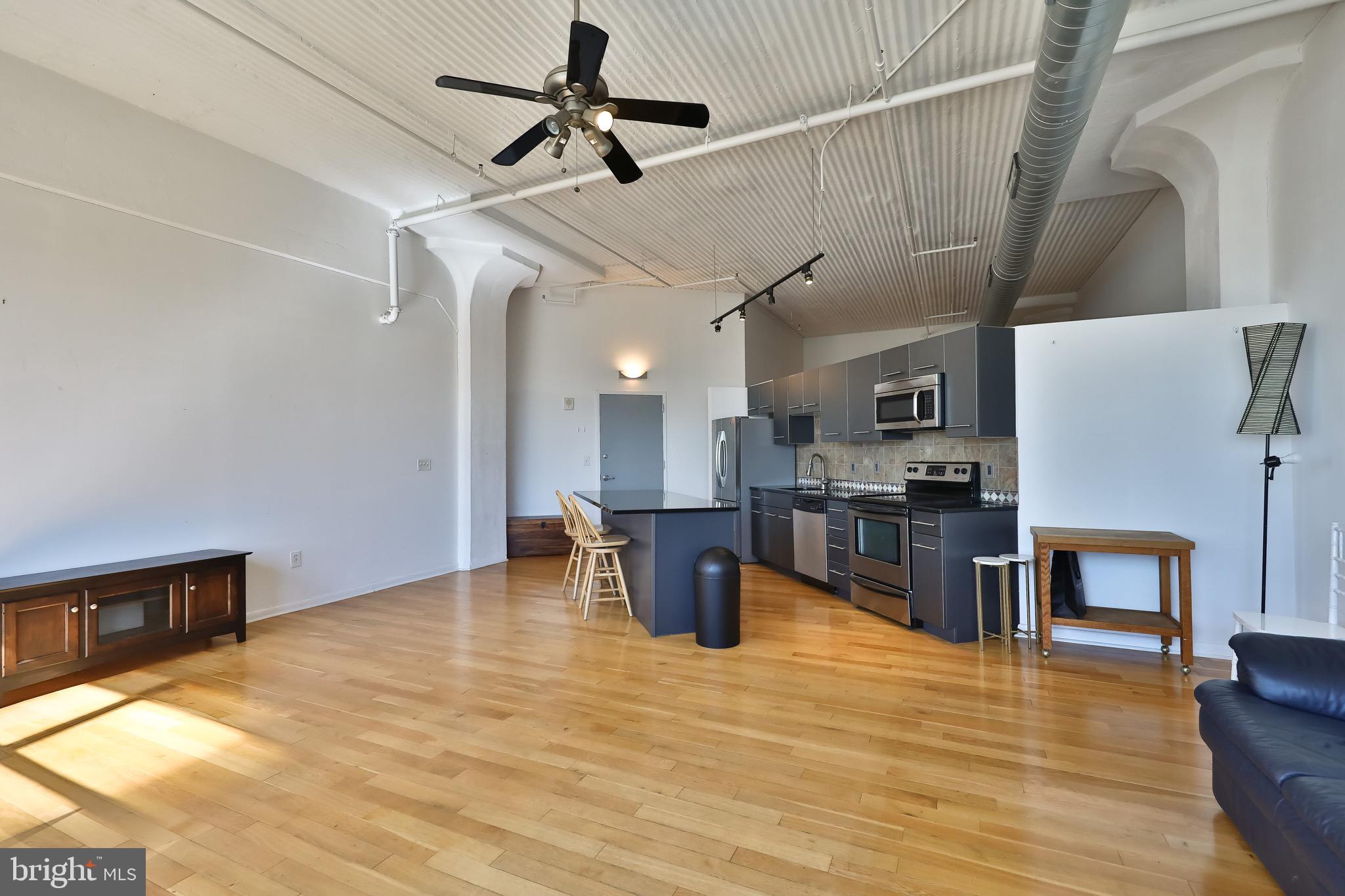 2200-28 ARCH ST #816