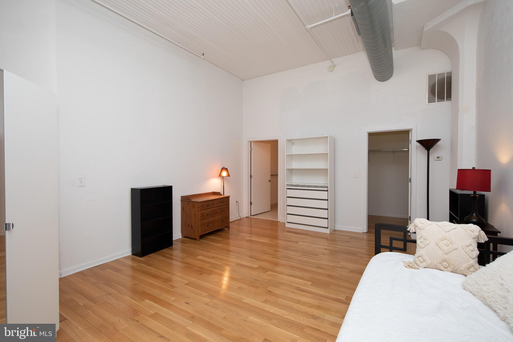 2200-28 ARCH ST #816
