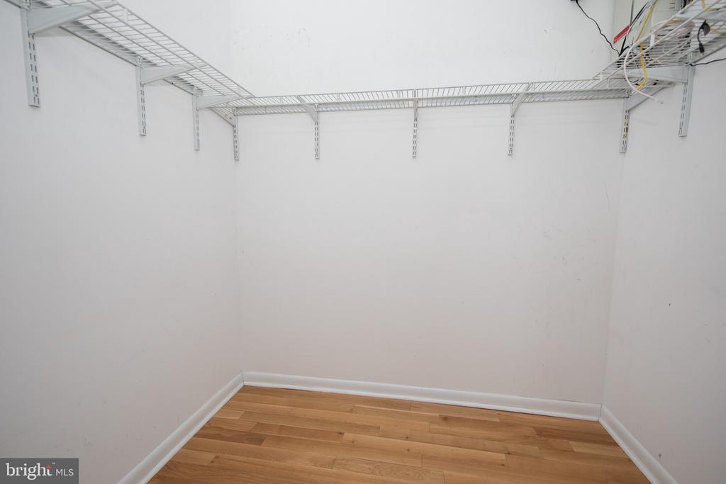 2200-28 ARCH ST #816