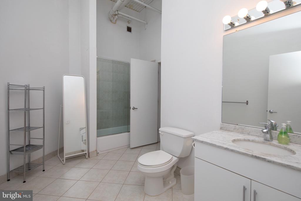 2200-28 ARCH ST #816