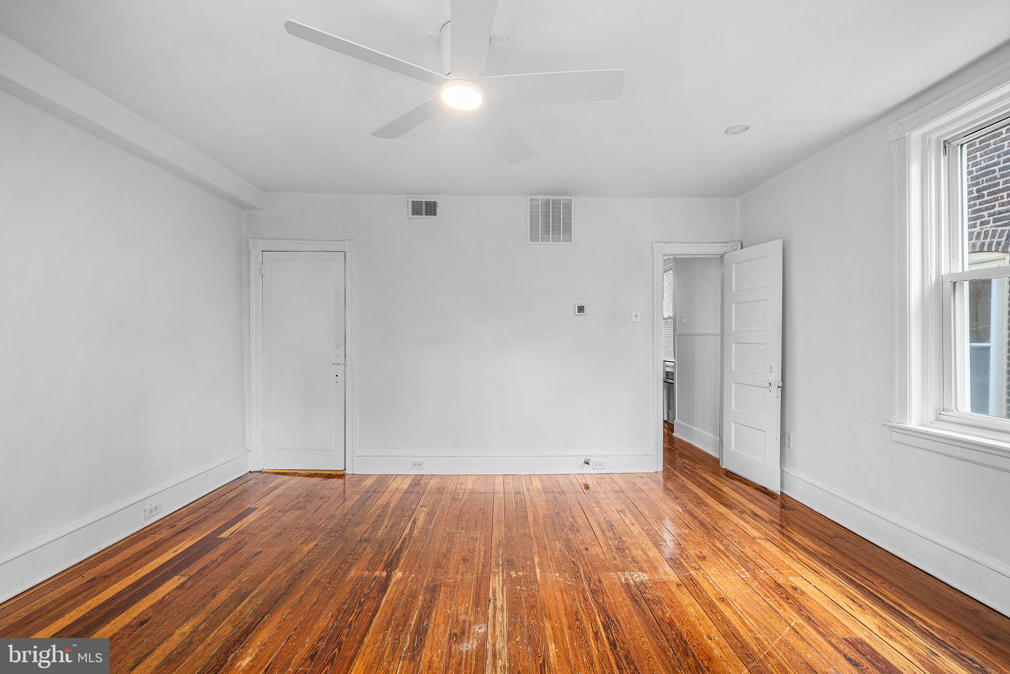 5930 RIDGE AVE #2