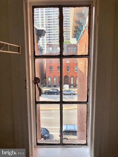 2021 SPRING GARDEN ST #3-F