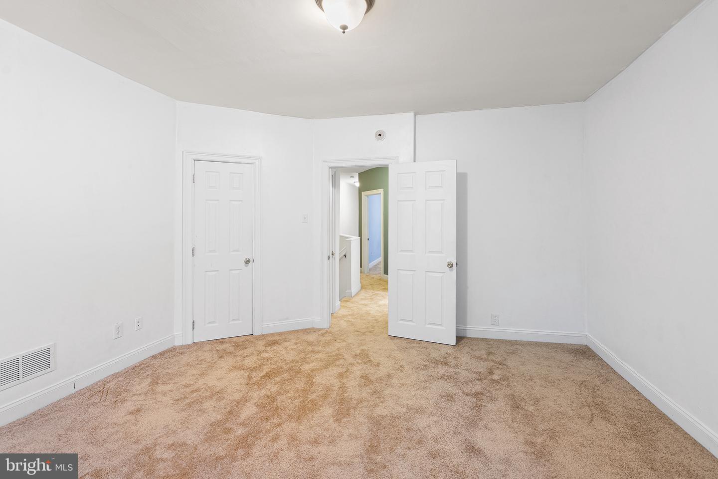 5125 Hazel Ave