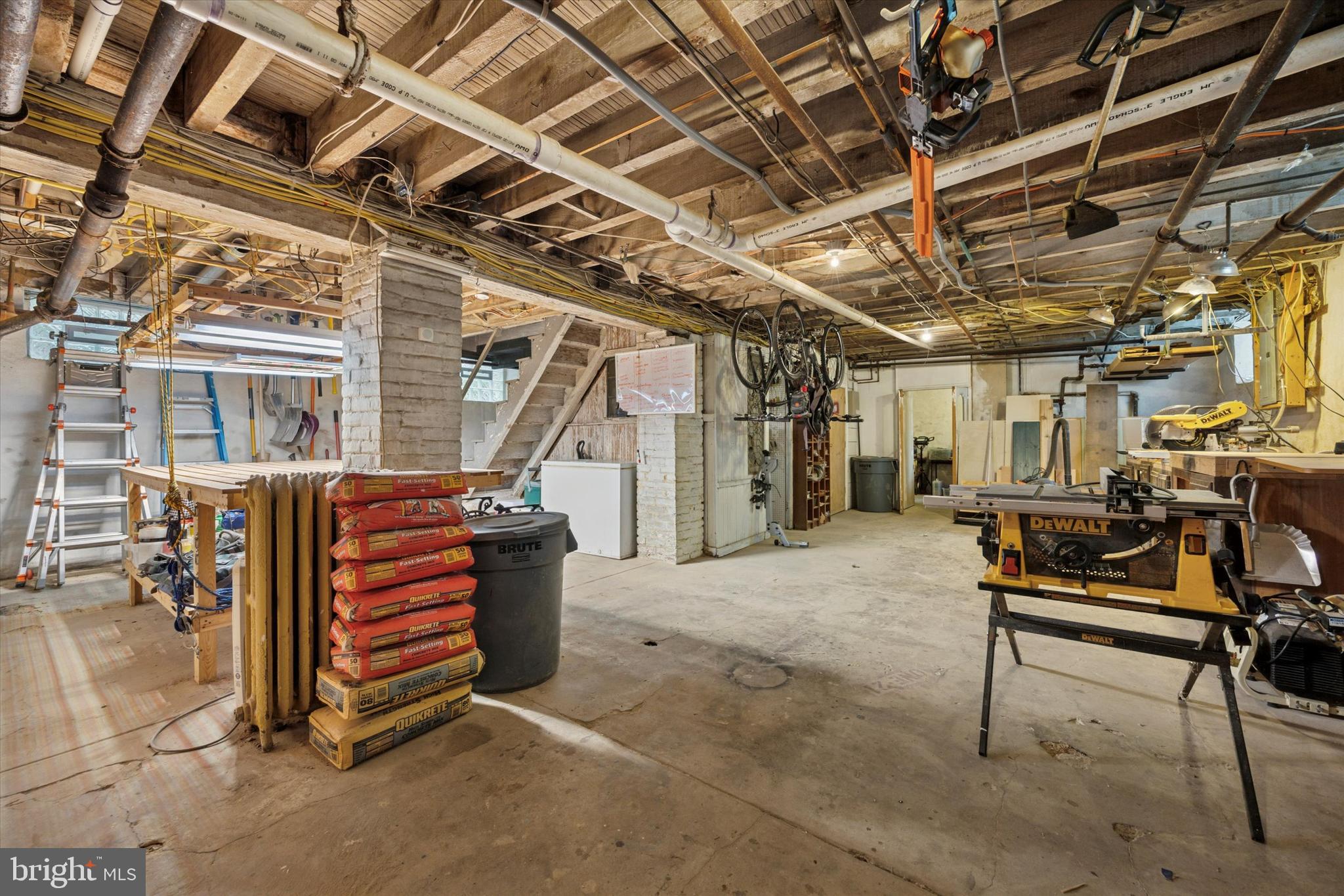 611 W 65th Ave