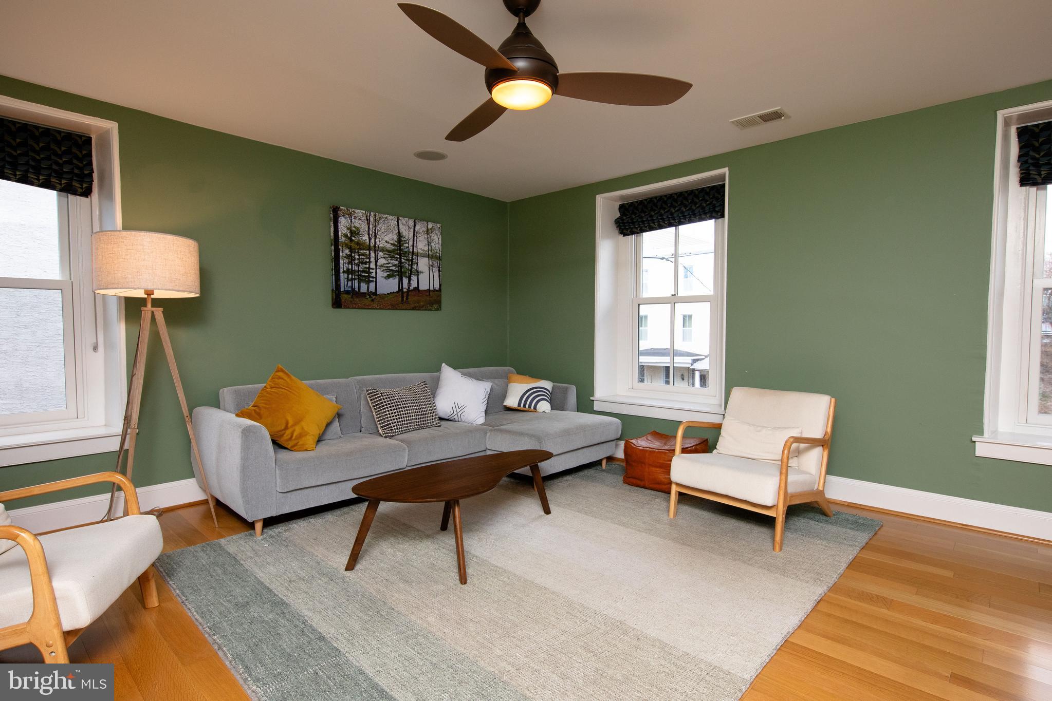 291-1/2 Hermitage St
