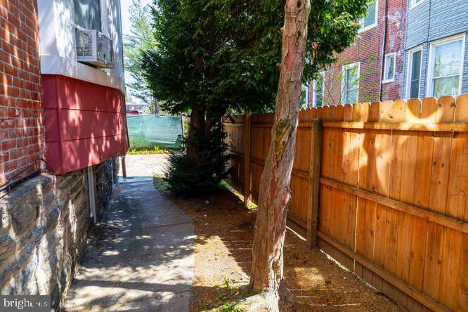 7135 CHEW AVE #2