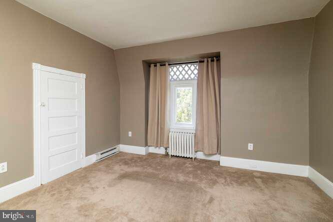 7135 CHEW AVE #3