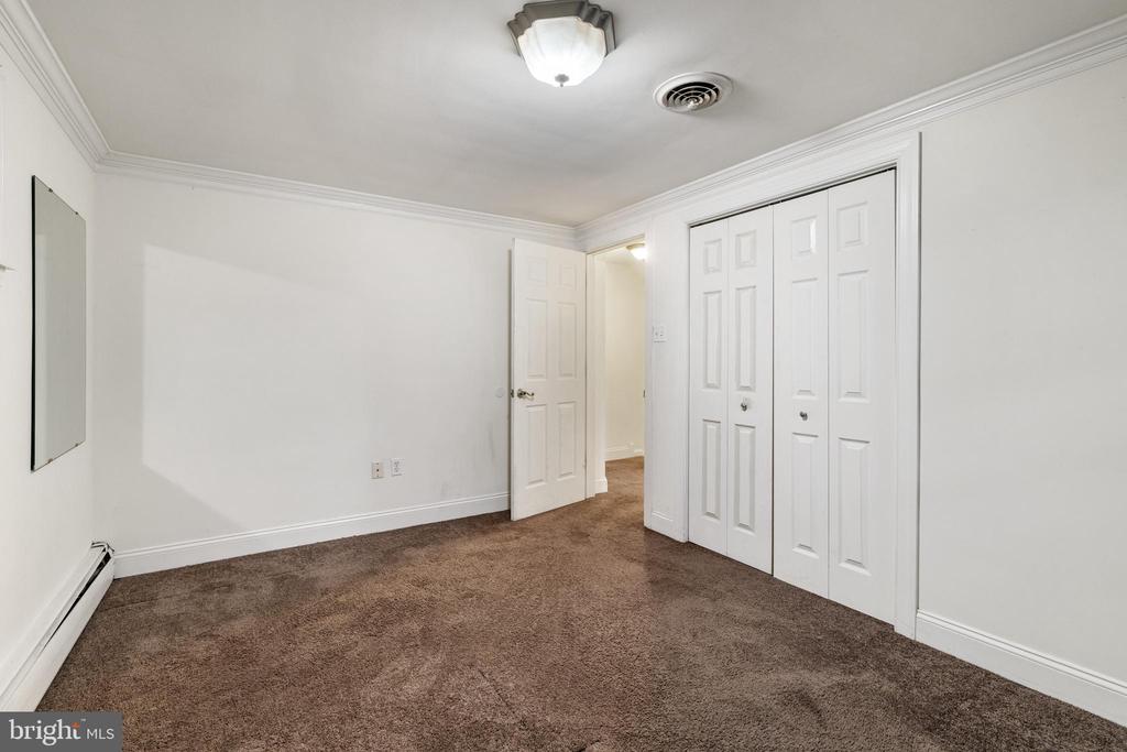 617 Markle St