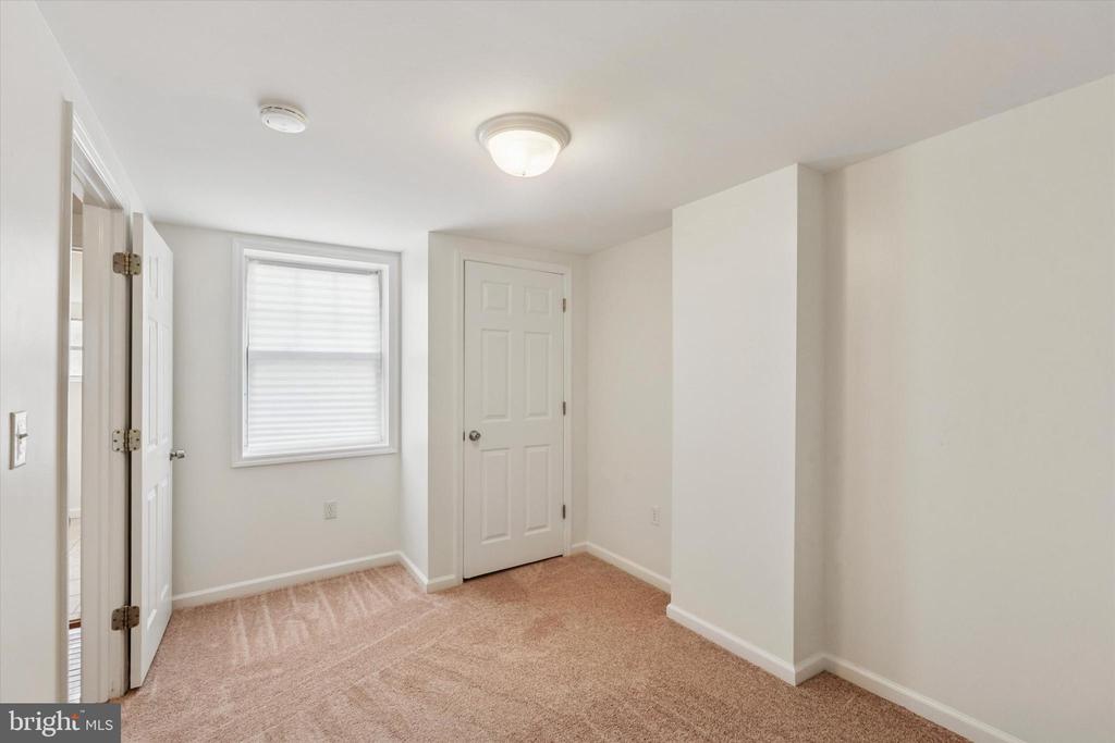 143 SIGEL STREET
