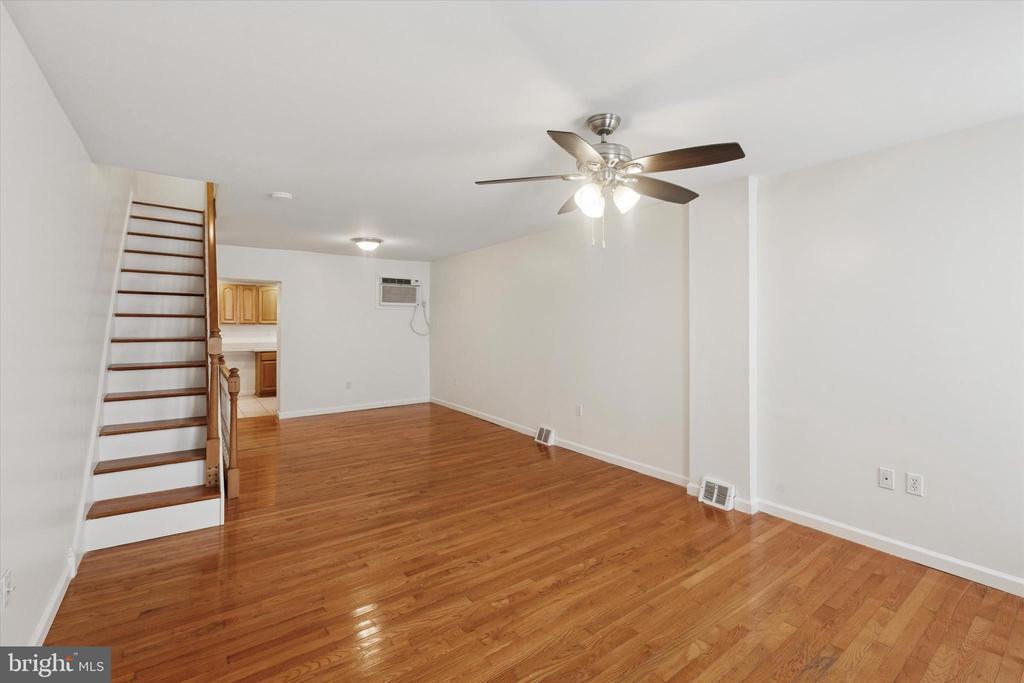 143 SIGEL STREET