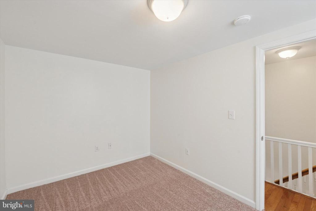 143 SIGEL STREET
