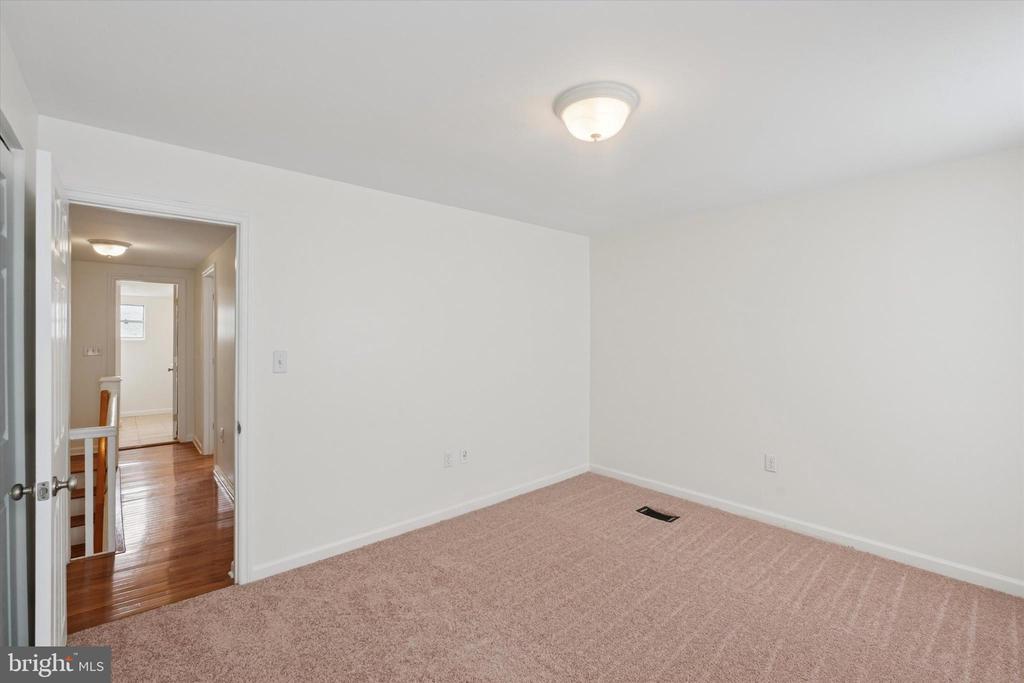 143 SIGEL STREET