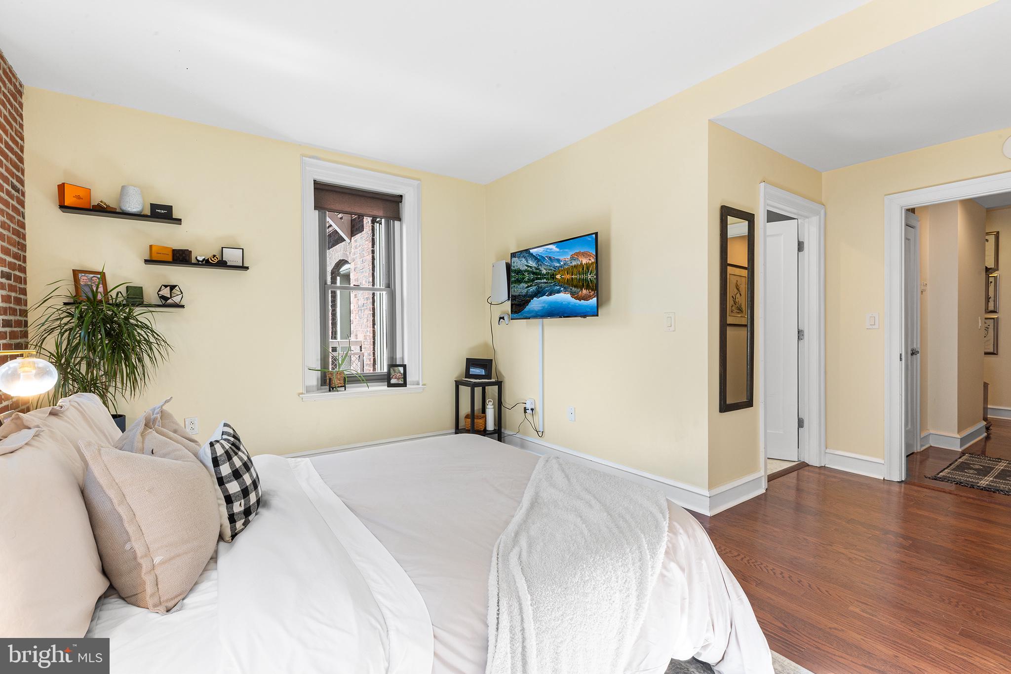 1811-19 Chestnut St #607