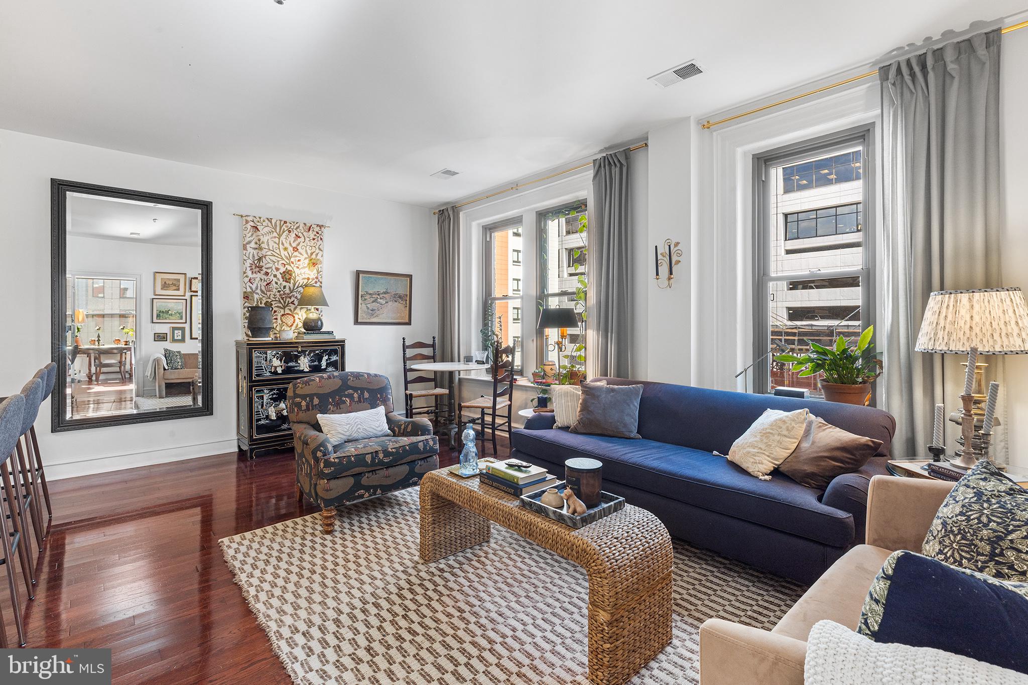 1811-19 Chestnut St #607
