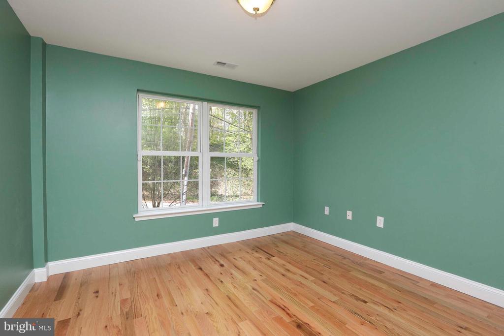 4109 GYPSY LN