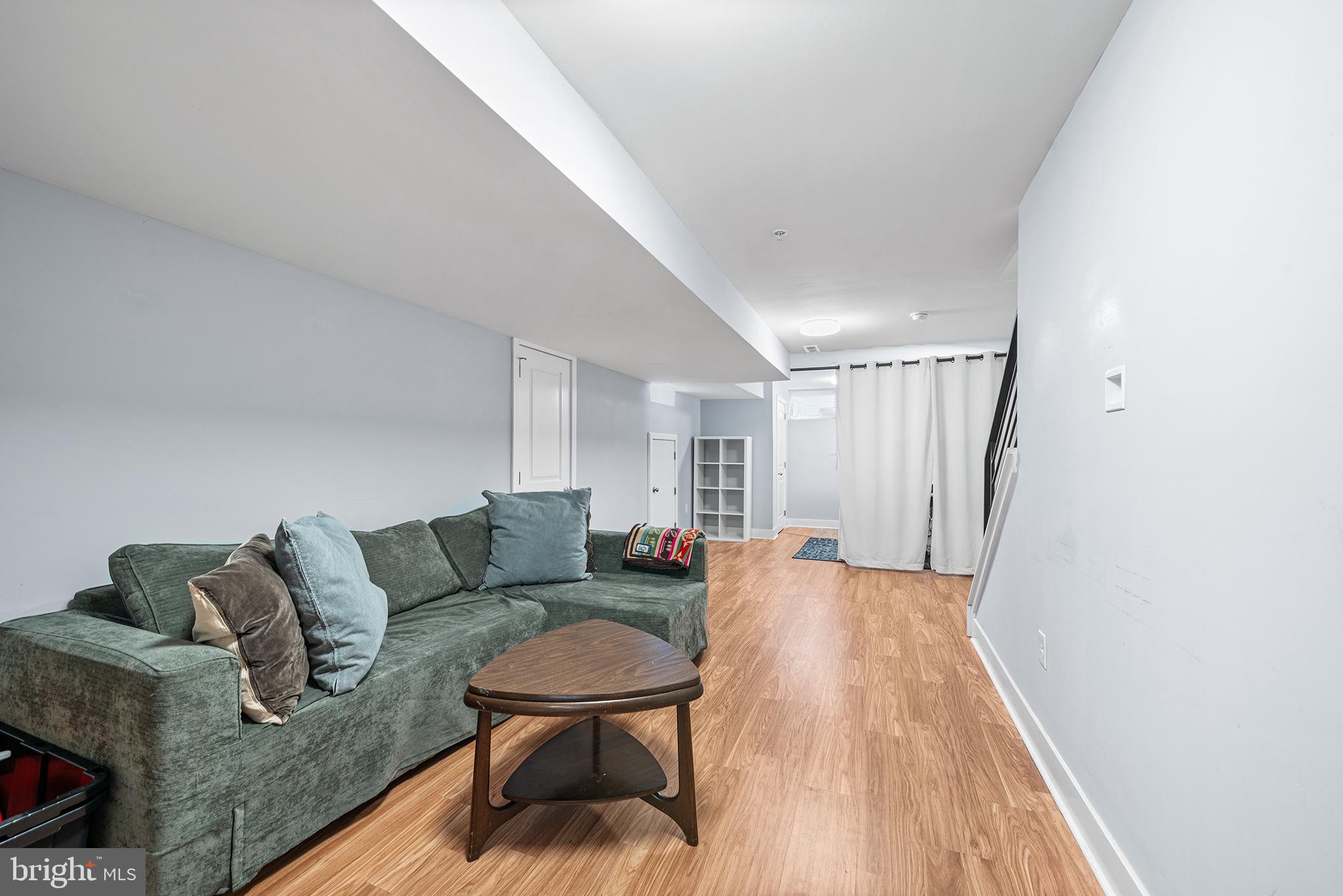 2315 Sepviva St