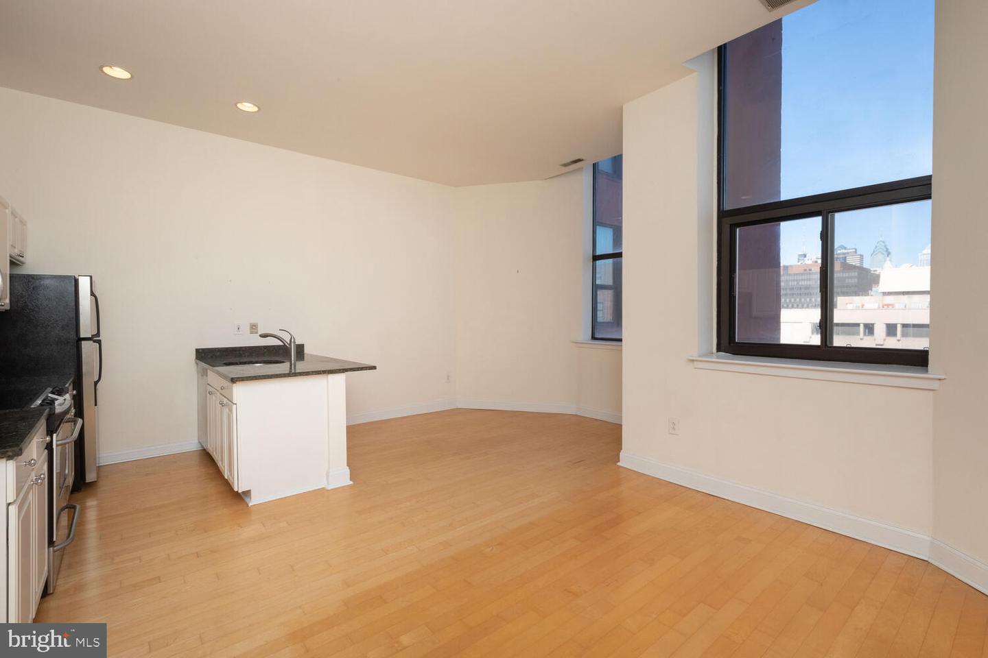 315 ARCH ST #407