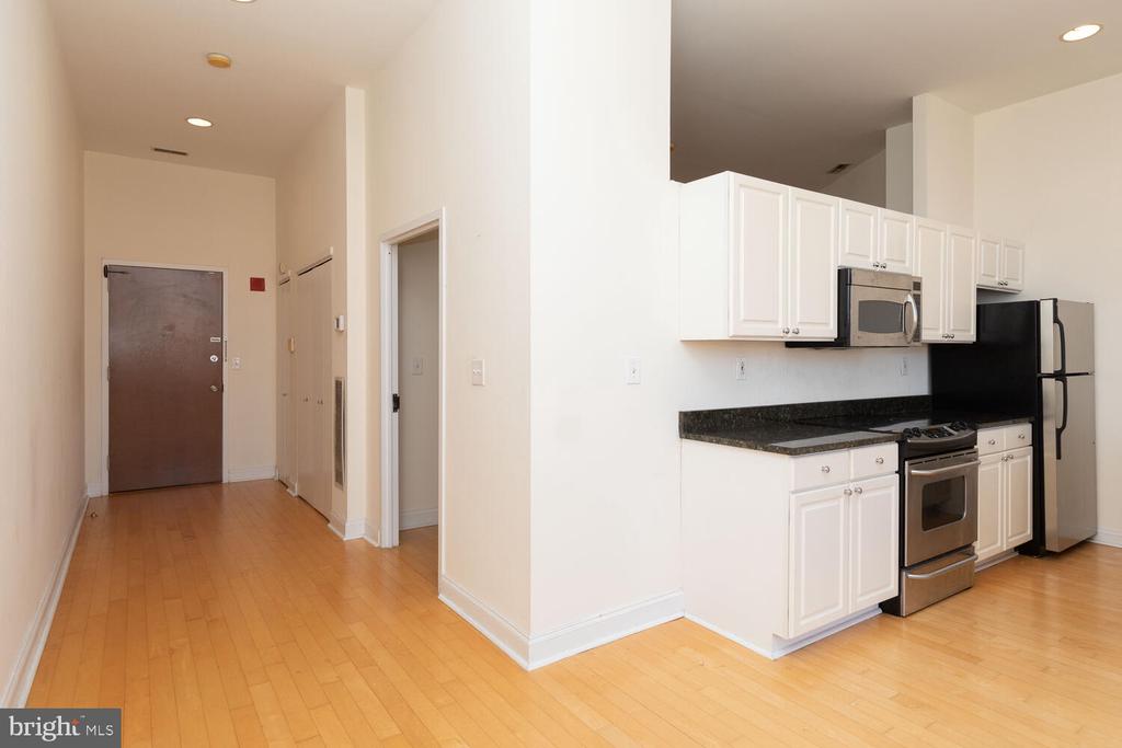 315 ARCH ST #407