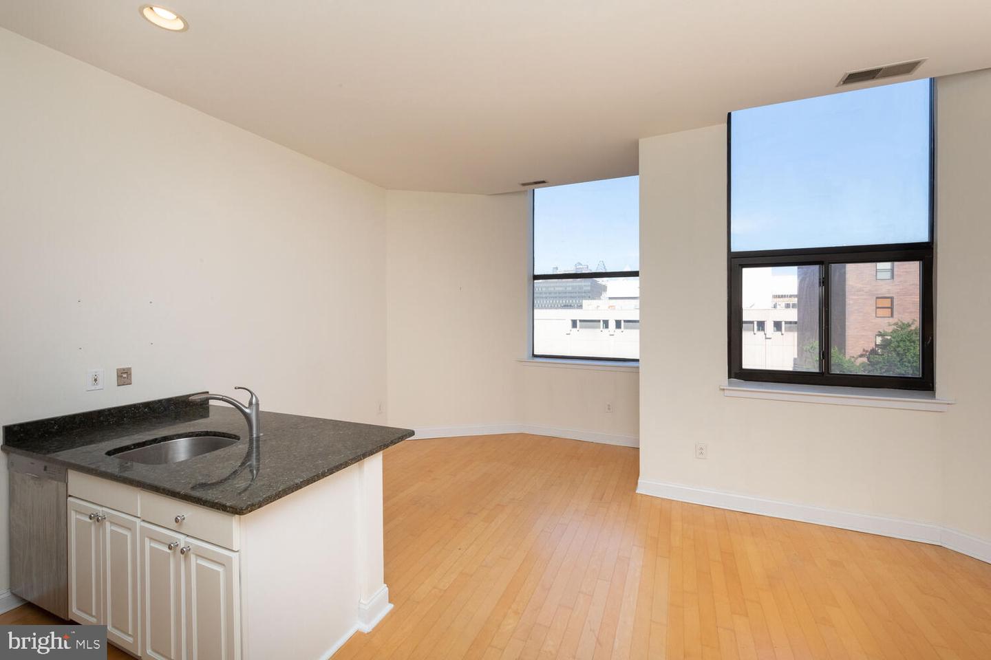315 ARCH ST #407