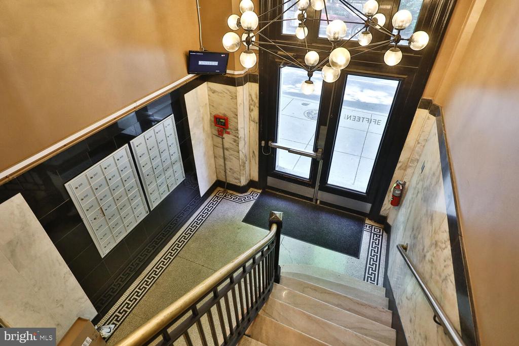 315 ARCH ST #407
