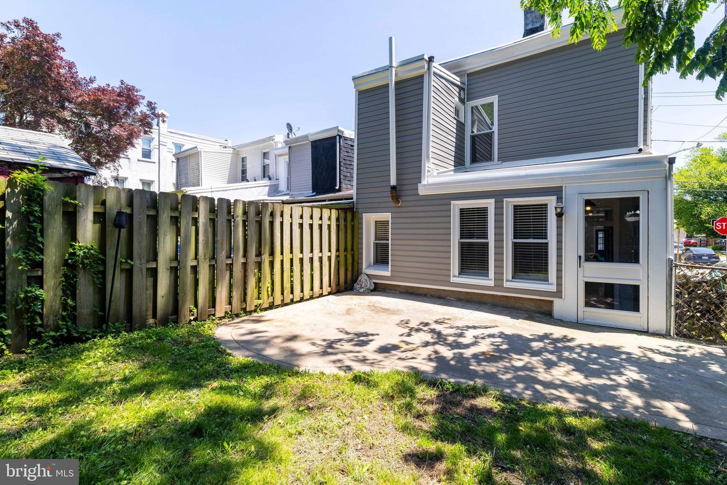 400 Delmar St