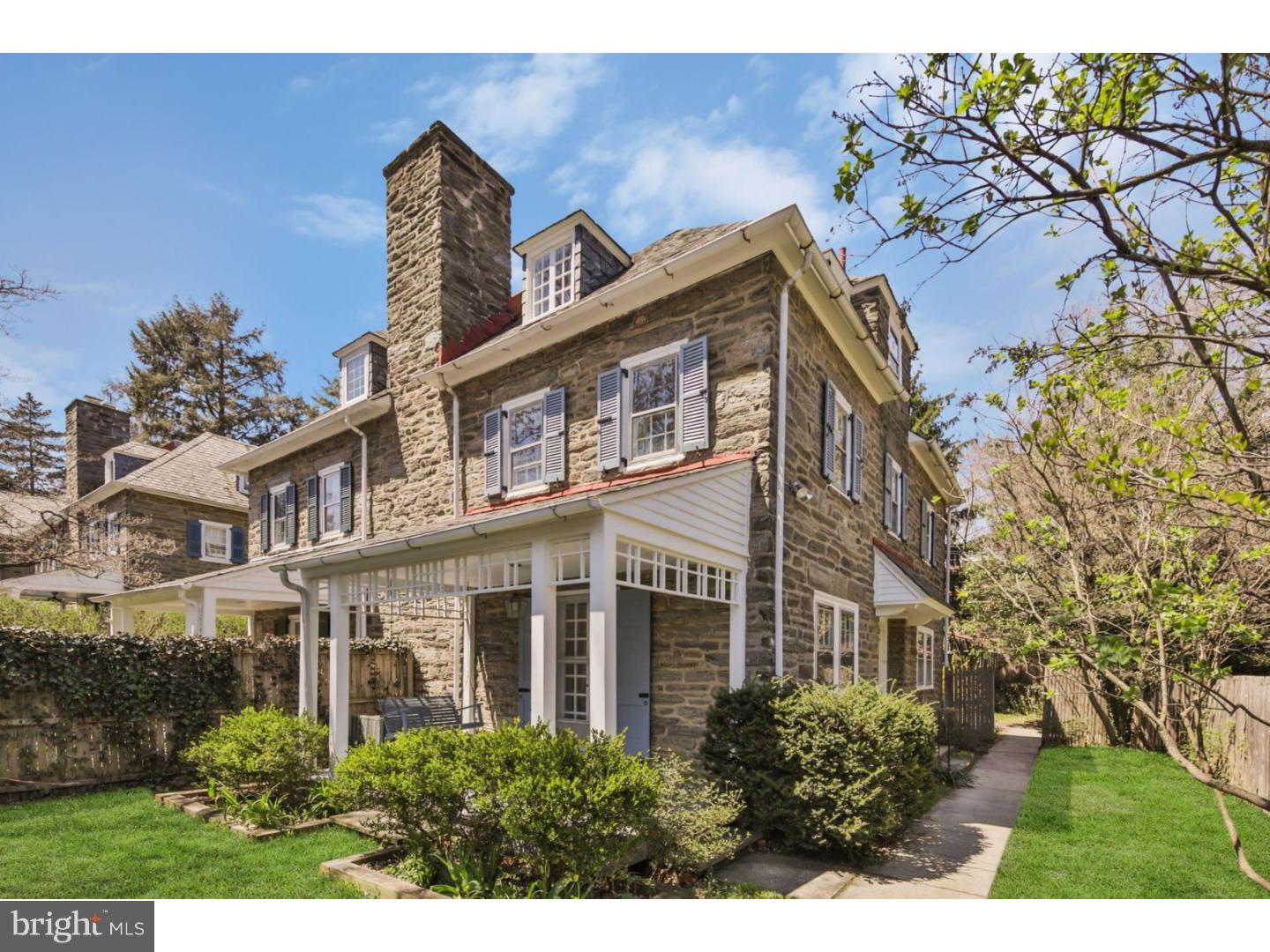 17 E WILLOW GROVE AVE