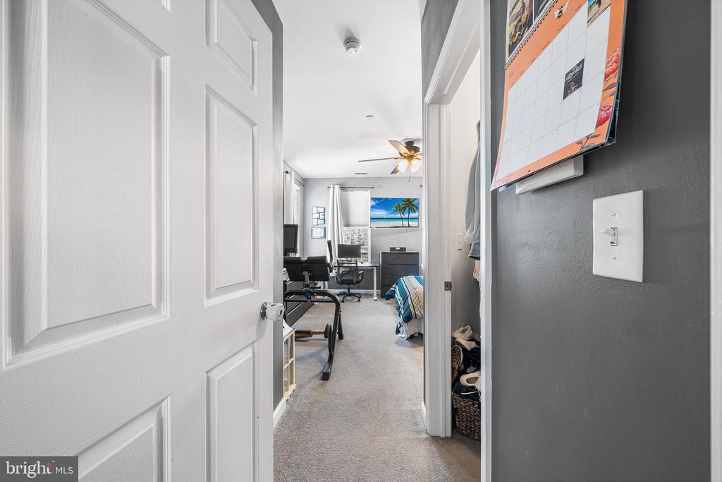3130 W MASTER ST