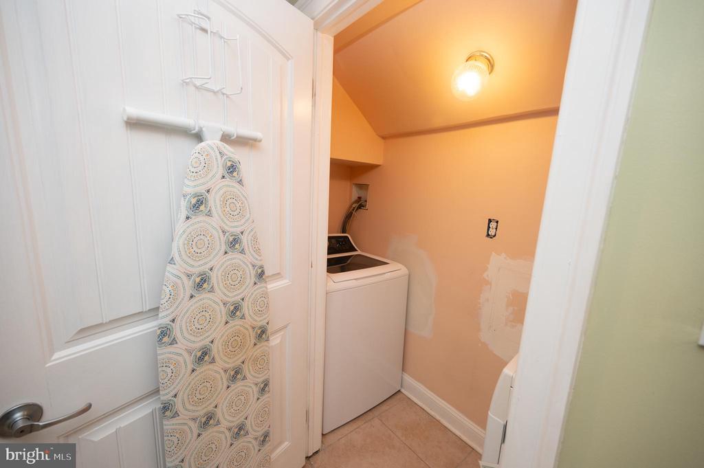 703 ANNIN ST
