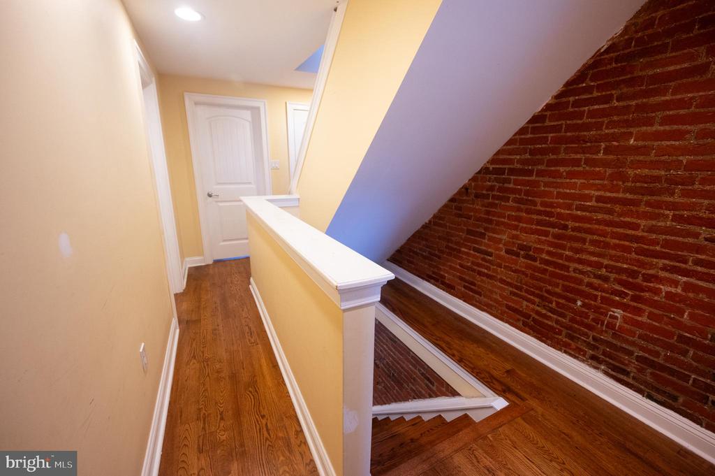 703 ANNIN ST