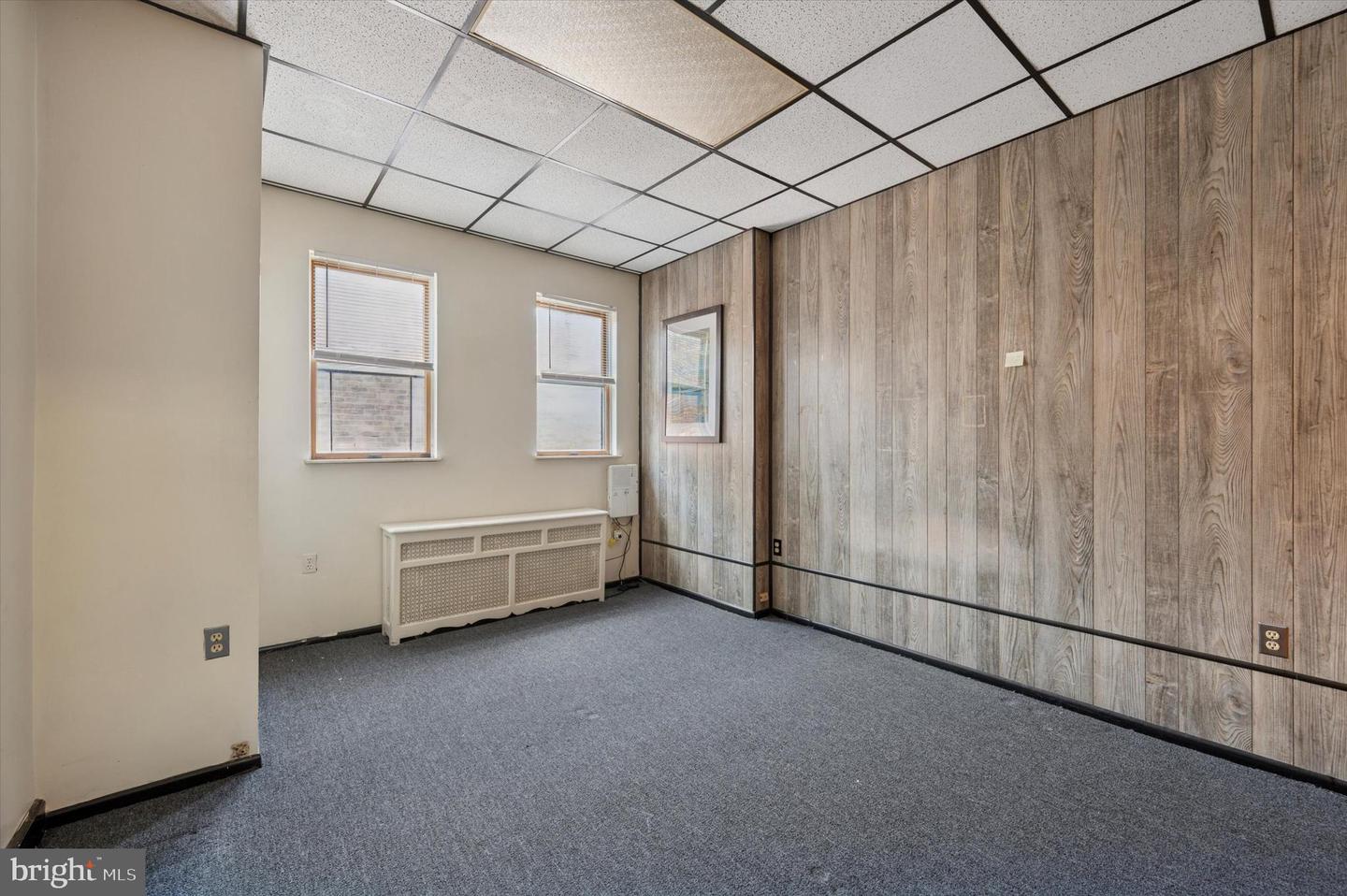 1639 WOLF ST ##2