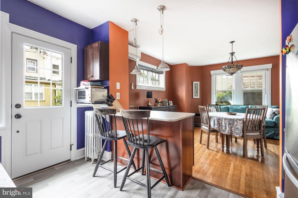 234 W Durand St