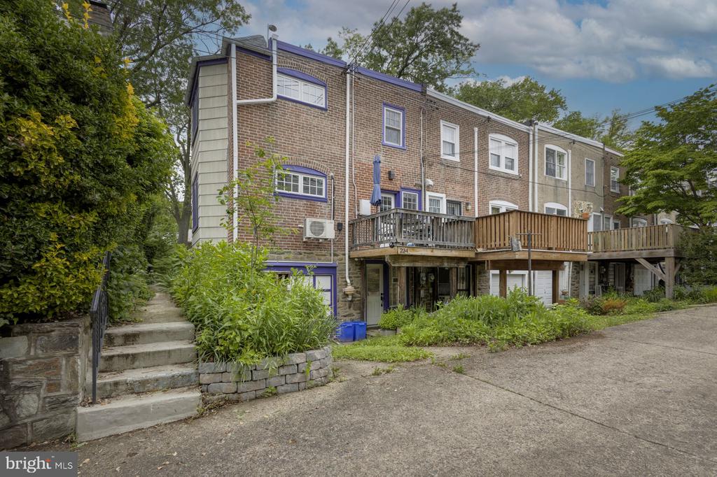 234 W Durand St
