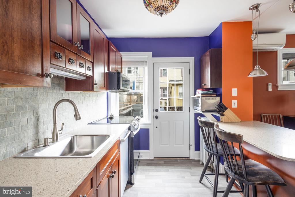 234 W Durand St