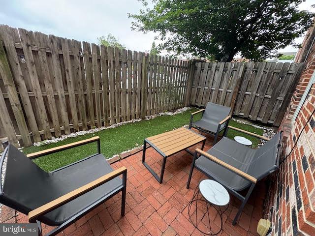 1714 BAINBRIDGE ST #B