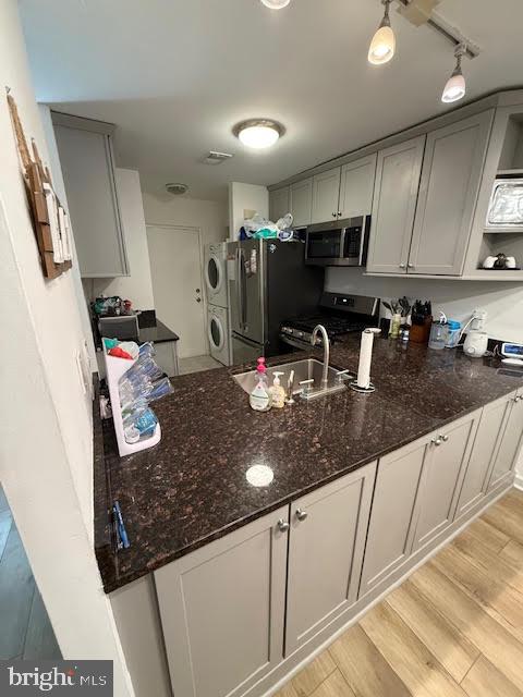 1714 BAINBRIDGE ST #B