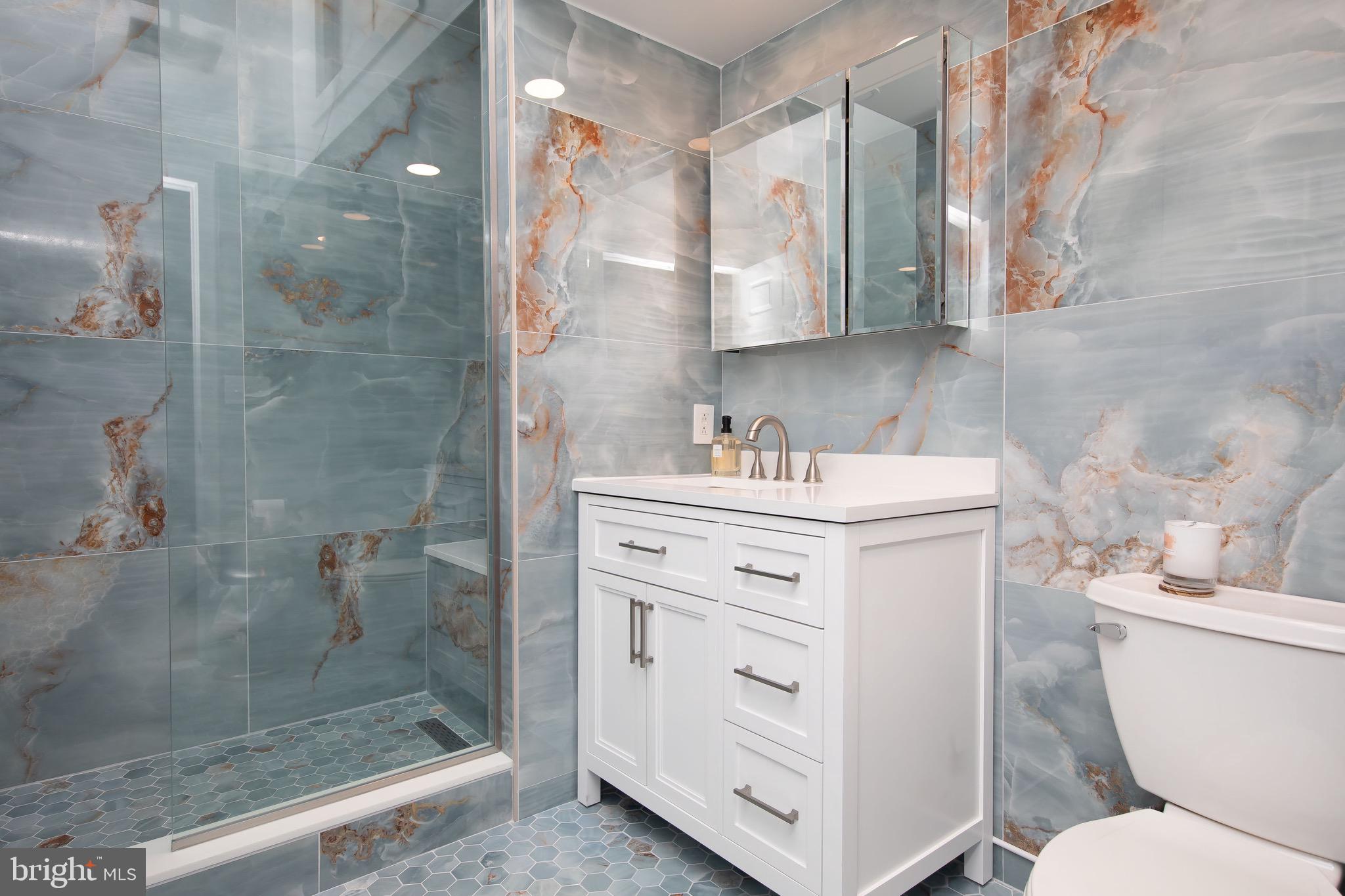 2200-28 ARCH ST #506+507