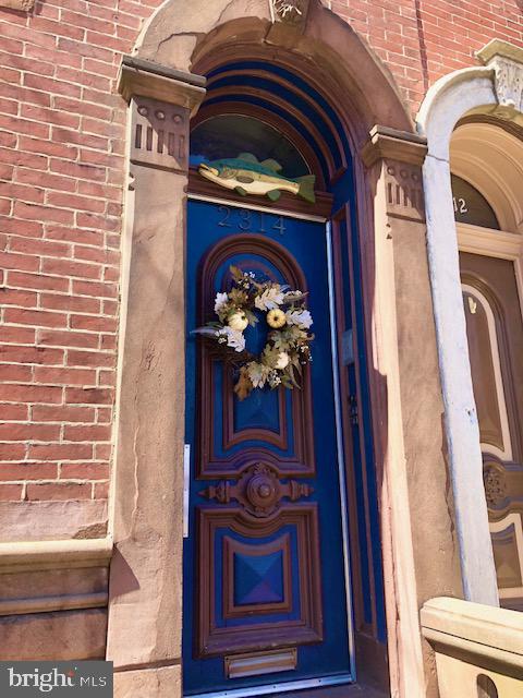 2314 E CUMBERLAND ST #2R