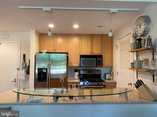 317 VINE ST #104