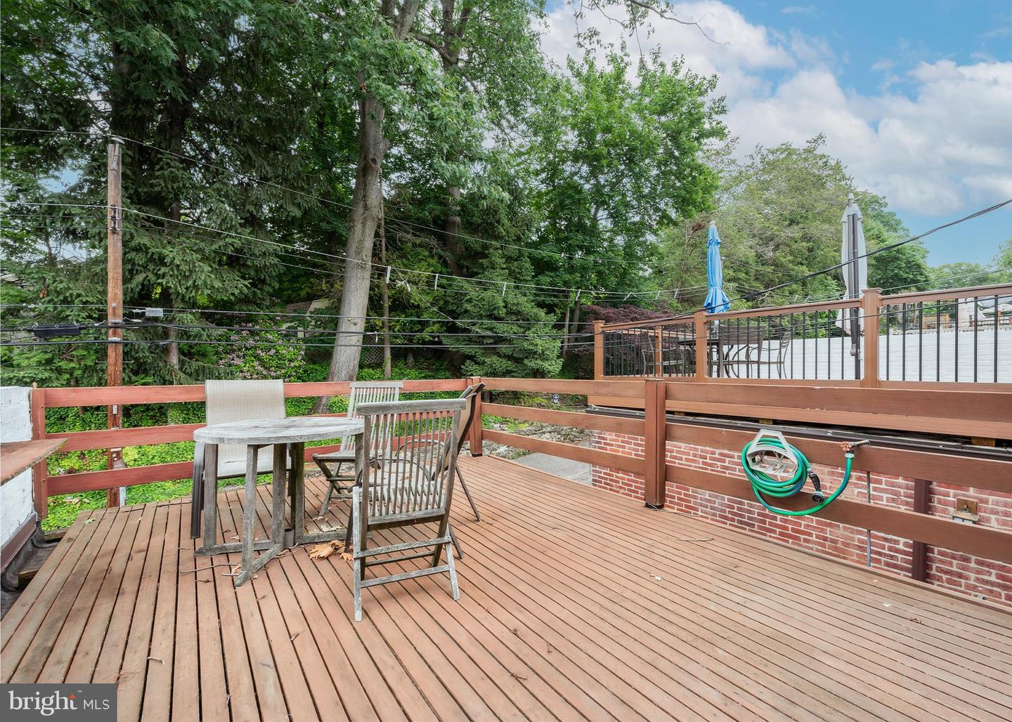 3469 Midvale Ave