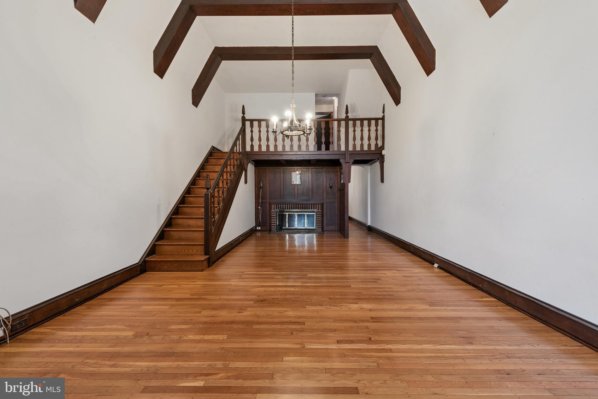 3469 Midvale Ave