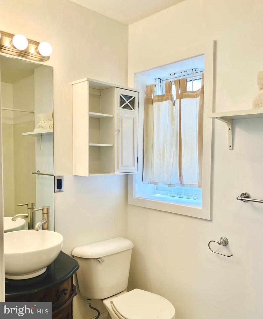 2018 CHRISTIAN ST #A