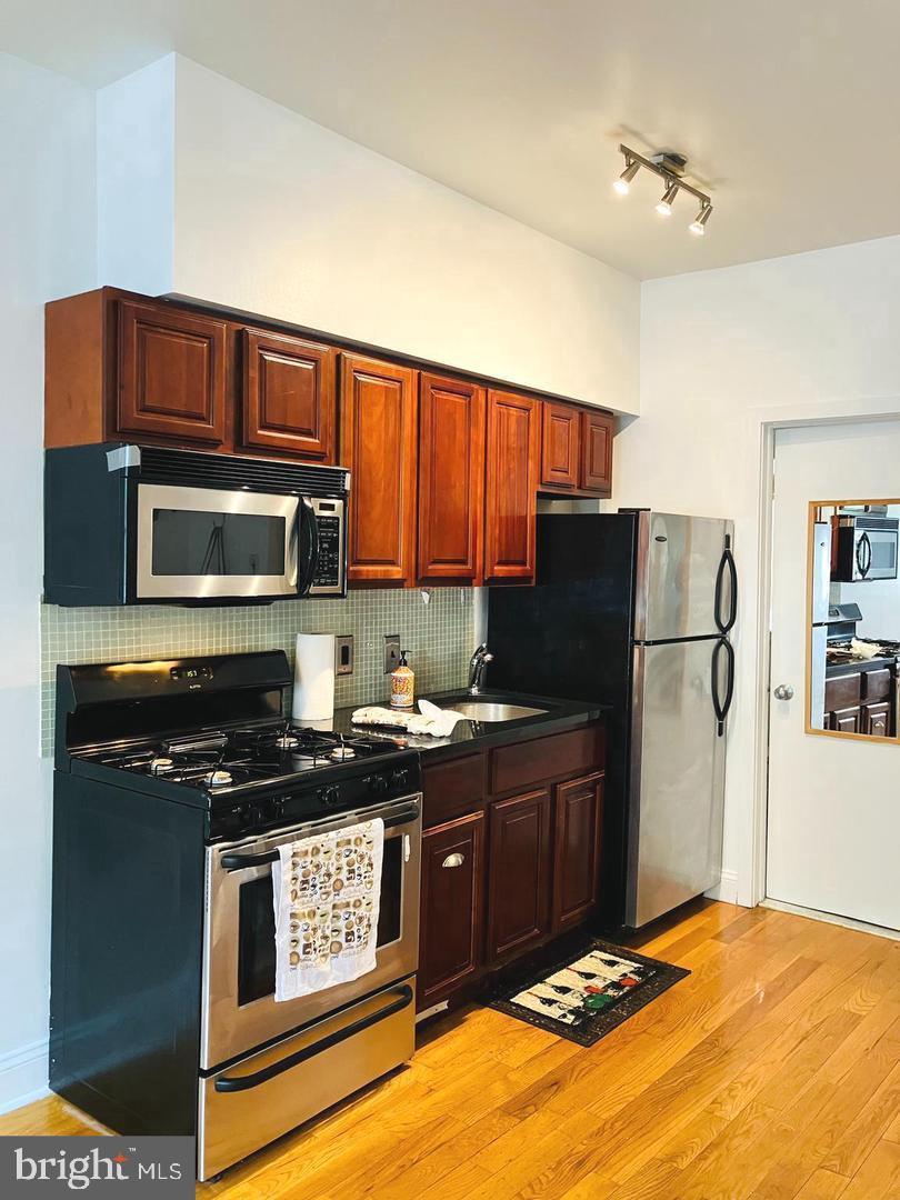 2018 CHRISTIAN ST #A