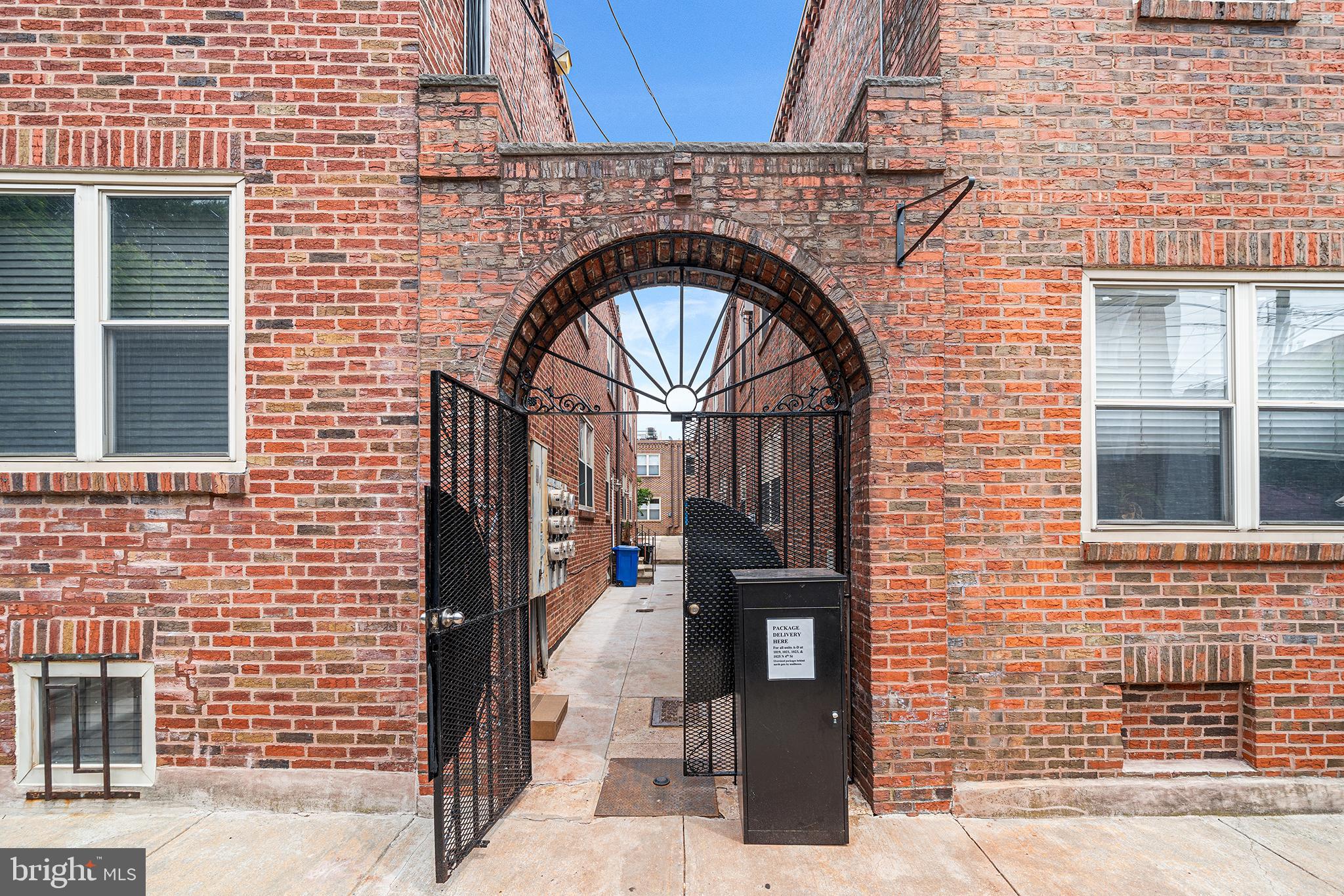 1019-25 N 4TH ST #1019C