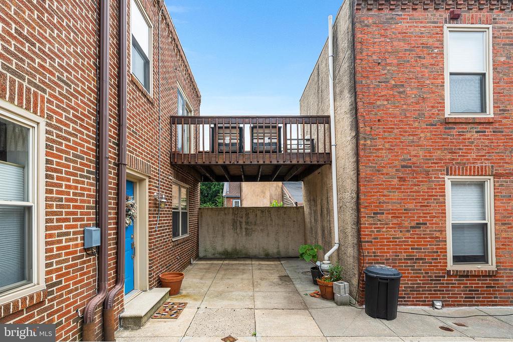 1019-25 N 4TH ST #1019C