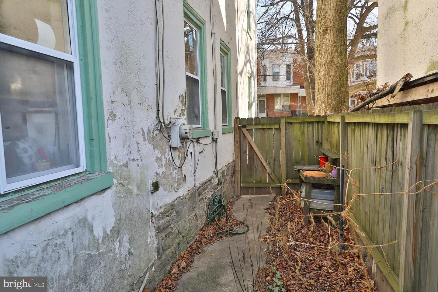 113 W Durham St