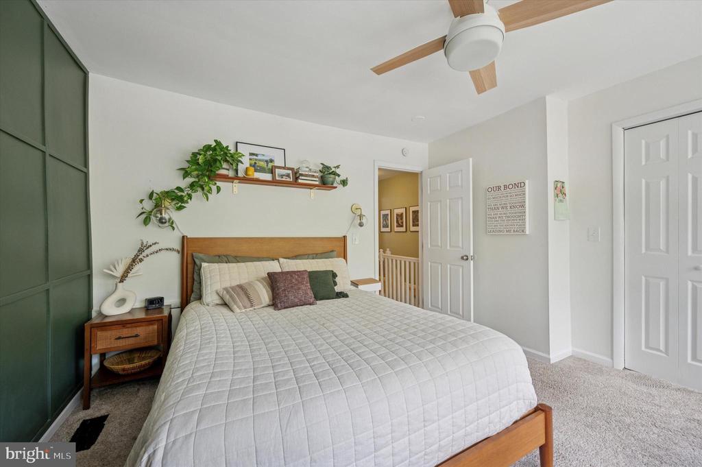 20 E Gorgas Ln